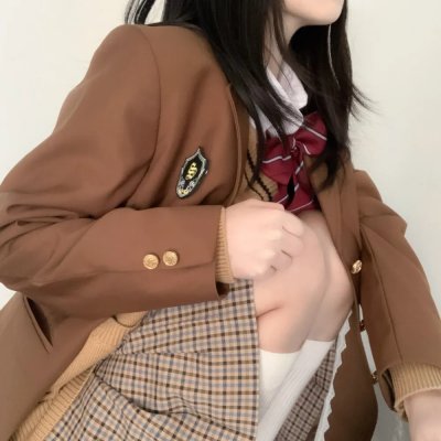 屋中美人